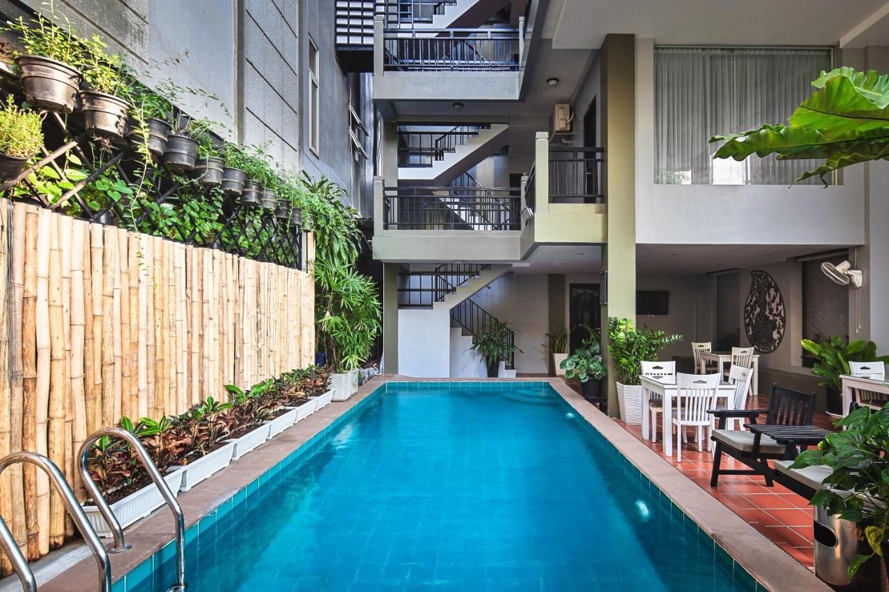 King Grand Boutique Hotel Phnompen Kültér fotó